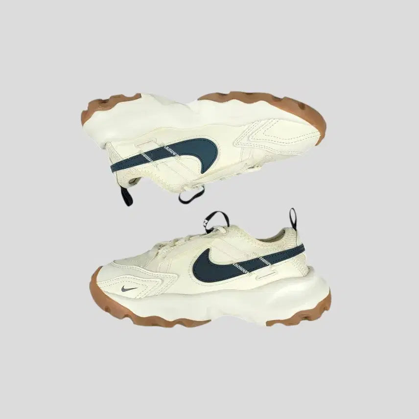 [BUNJANG] Nike TC 7900 Pale Ivory/Armoury Navy Reflective Sneakers (230) / 나이키 TC 7900 페일 아이보리 아머리 네이비 리플렉티브 DD9682-103 스니커즈 운동화 신발 230
