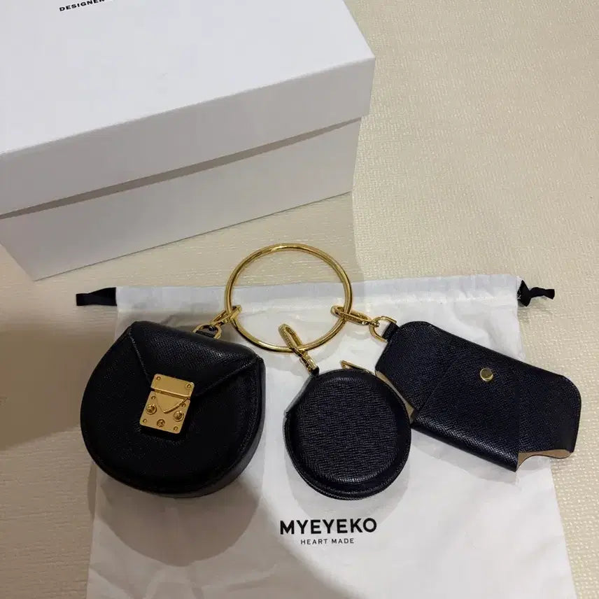 [BUNJANG] MYIACO Petit Collective Tote Bag Black / 마이아이아코 쁘띠 컬렉티브 블랙
