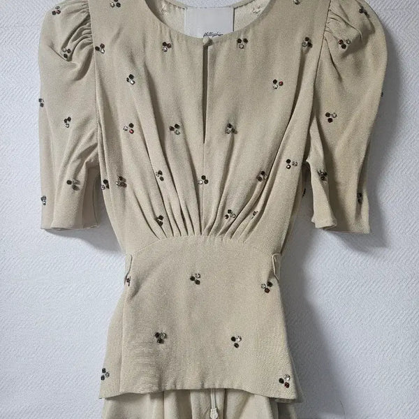 [BUNJANG] Elegant Silk Blouse with Beaded Embellishments and Puff Sleeves / 고급스럽고 예쁜 실크블라우스