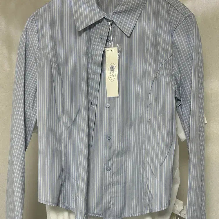 [BUNJANG] Real Coco Rochelle Line Striped Shirt Sky Blue / 리얼코코 로셀라인 셔츠 스트라이프 스카이블루