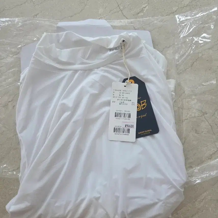 [BUNJANG] BOB White Long-Sleeve T-Shirt / BOB 화이트 냉장고 긴팔