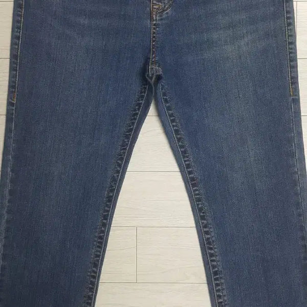 [BUNJANG] True Religion Authentic Imported Stretch Denim Jeans 32" (No. 345) / 트루릴리전 정품(사방스판) 수입대님 32인치(No.345)드라이완료!