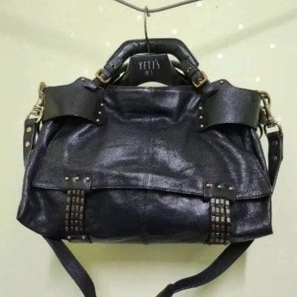 [BUNJANG] Kooba Studded Leather Shoulder Bag / Kooba 스터드 레더 숄더백