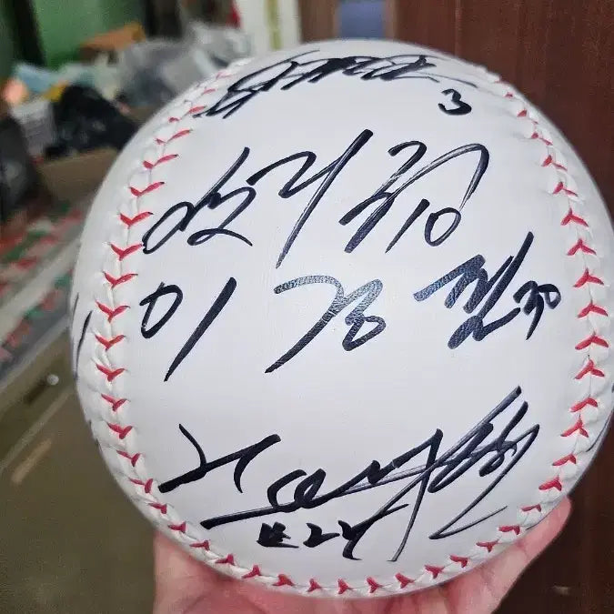 [BUNJANG] Doosan Bears Large Autographed Baseball / 두산베어스 대형구 정리합니다