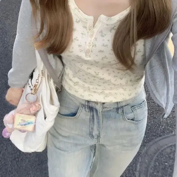 [BUNJANG] Brandy Melville Henry Neck Short Sleeve T-shirt / 브랜디멜빌 헨리넥 반팔