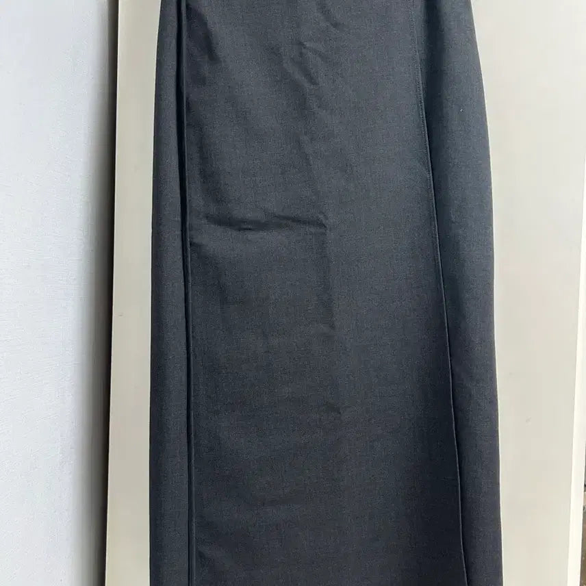 [BUNJANG] Long Slit Skirt Charcoal Size 44 / 나무그림 롱슬릿 스커트 44사이즈 차콜