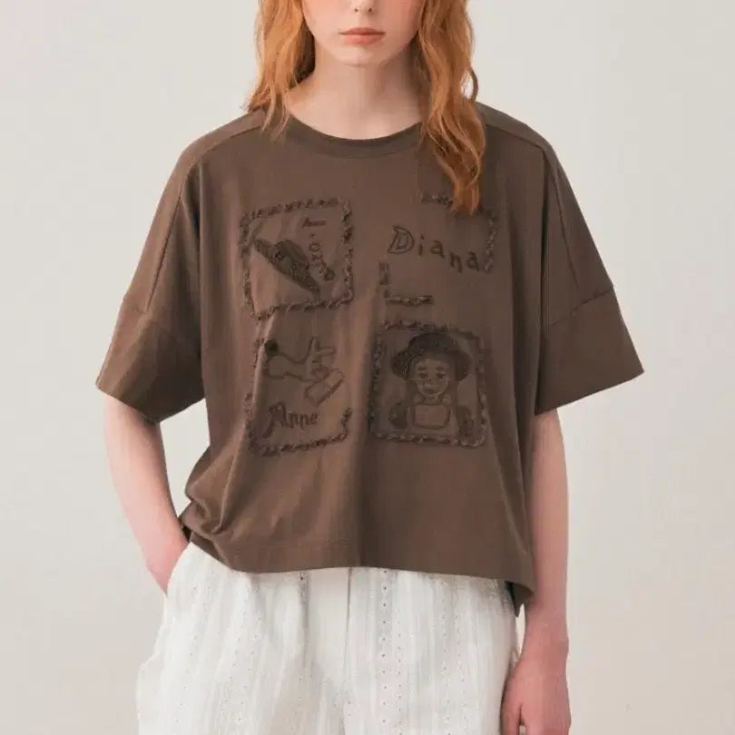 [BUNJANG] Ozce* Applique Round Neck T-Shirt / 오즈세*  아플리케 라운드넥 티셔츠