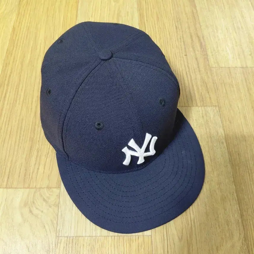 [BUNJANG] New Era MLB Yankees Logo Baseball Cap / 뉴에라 MLB 야구모자 네이비 59.6