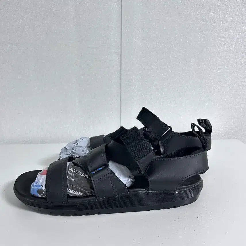 [BUNJANG] Dr. Martens Redfin Sandal (Size 270) / 닥터마틴 레드핀 샌들(270)
