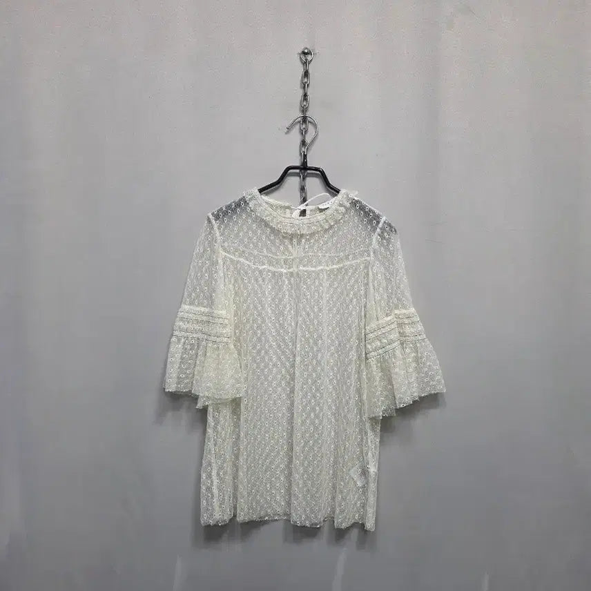 [BUNJANG] Sandro Lace Blouse / 산드로 레이스 블라우스