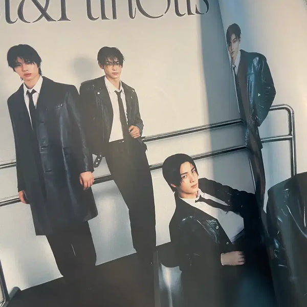 [BUNJANG] TWS Harper's Bazaar 2025 Magazine / 하퍼스바자 2025 투어스
