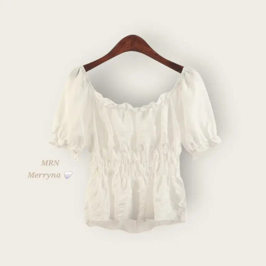 [BUNJANG] Merryna Frill Shirring Off-Shoulder Blouse / [빠른배송] 프릴 셔링 밴딩 오프숄더 블라우스