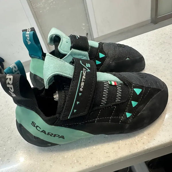 [BUNJANG] Instinct x W 37.5 Sneakers / 인스팅트 vs w 37.5