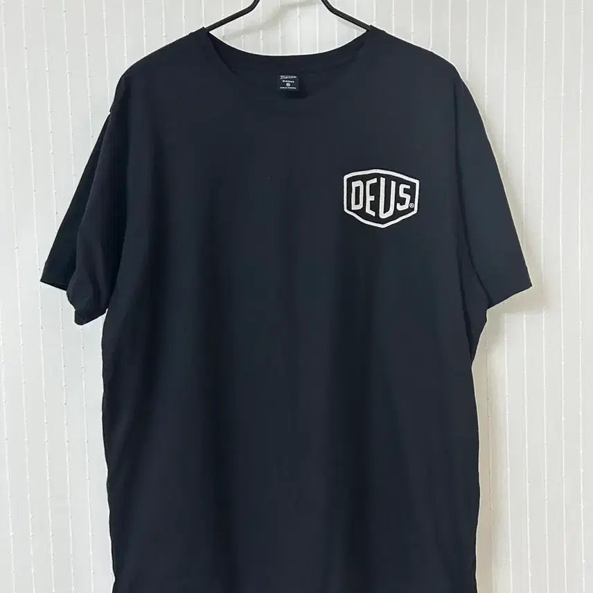 [BUNJANG] Deus Ex Machina Graphic T-Shirt XL / 데우스 엑스 마카나 반팔 XL