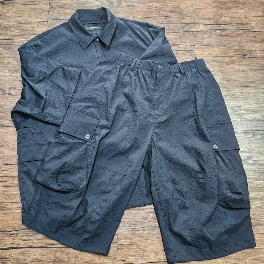 [BUNJANG] BEAKER Set Top and Bottom (Size 105) / BEAKER 상하 한벌(105)