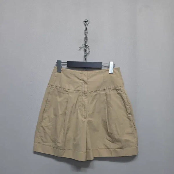 [BUNJANG] Theory Beige Pin Tuck Shorts Size 2 / 띠어리 베이지색 핀턱 반바지