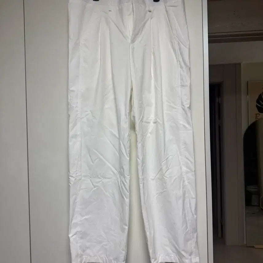 [BUNJANG] Bowoo Relaxed Tapered Chino Pants White / (L)보우어 릴랙스 테이퍼드 치노 팬츠 화이트
