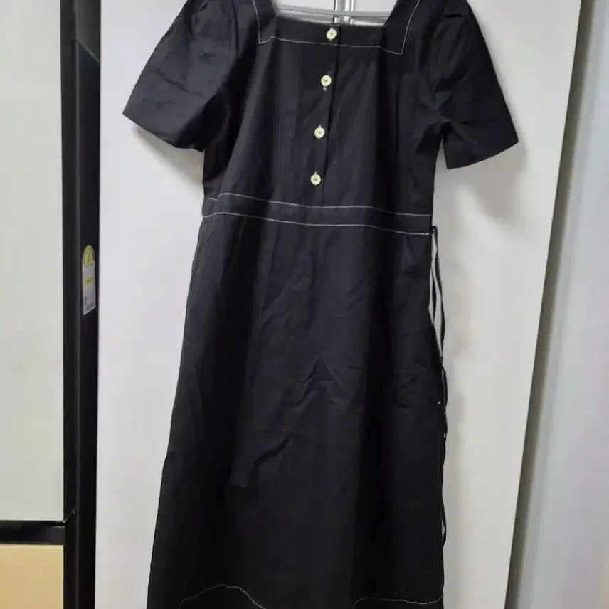 [BUNJANG] Square Neck Short Sleeve Long Dress / 스퀘어넥 반팔 원피스 블랙