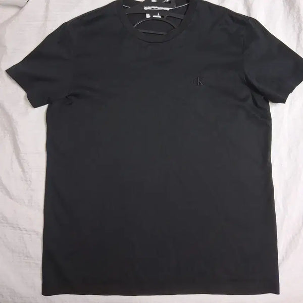[BUNJANG] Calvin Klein Black Crewneck T-Shirt XL / 캘빈클라인 반팔라운드티셔츠 블랙 XL 110/105