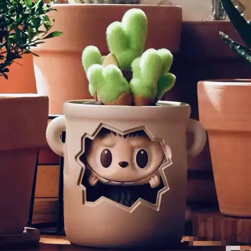[BUNJANG] Pop Mart Labubu "Awkward Operation" Series Planter / 팝마트 라부부 어설픈작전 시리즈 화분