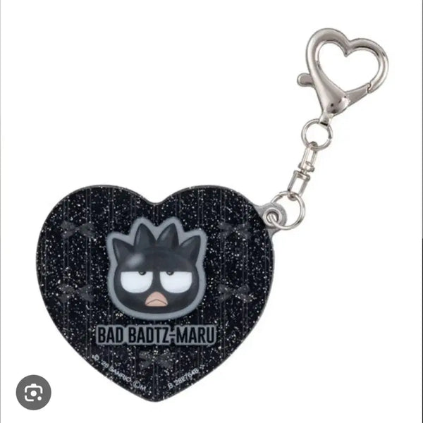 [BUNJANG] Sanrio Badtz-Maru Monotone Slide Mirror Keychain / 산리오 배드바츠마루 모노톤 슬라이드 미러 키링 가챠