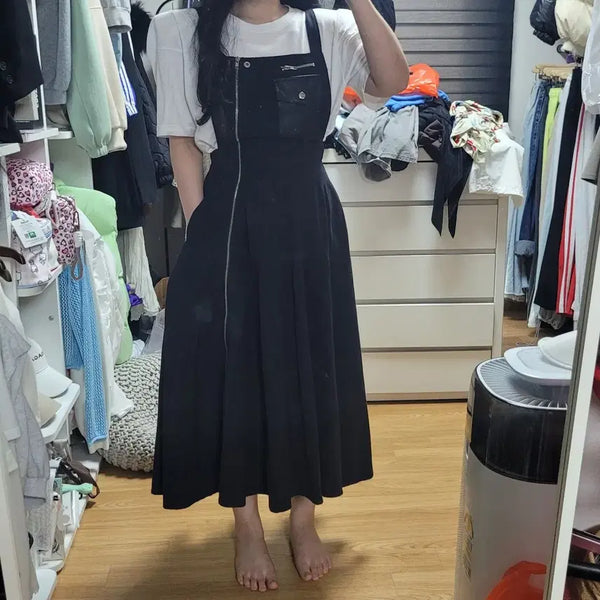 [BUNJANG] 31Fashion Flare Black Overalls Long Dress / 31패션 플레어 블랙 멜빵 롱원피스