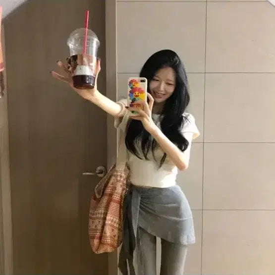 [BUNJANG] Miomaroenne Flattering Flowy Pants / 미오마로네 청순 랩 찰랑팬츠