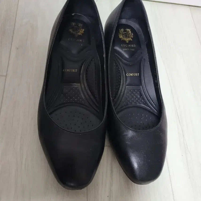 [BUNJANG] Esquire Women's Shoes (235) / 에스콰이어에서 나온 여성 구두예요235