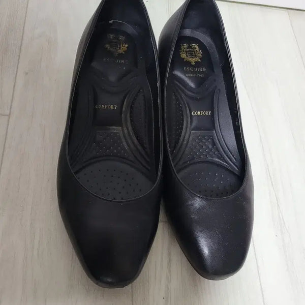 [BUNJANG] Esquire Women's Shoes (235) / 에스콰이어에서 나온 여성 구두예요235