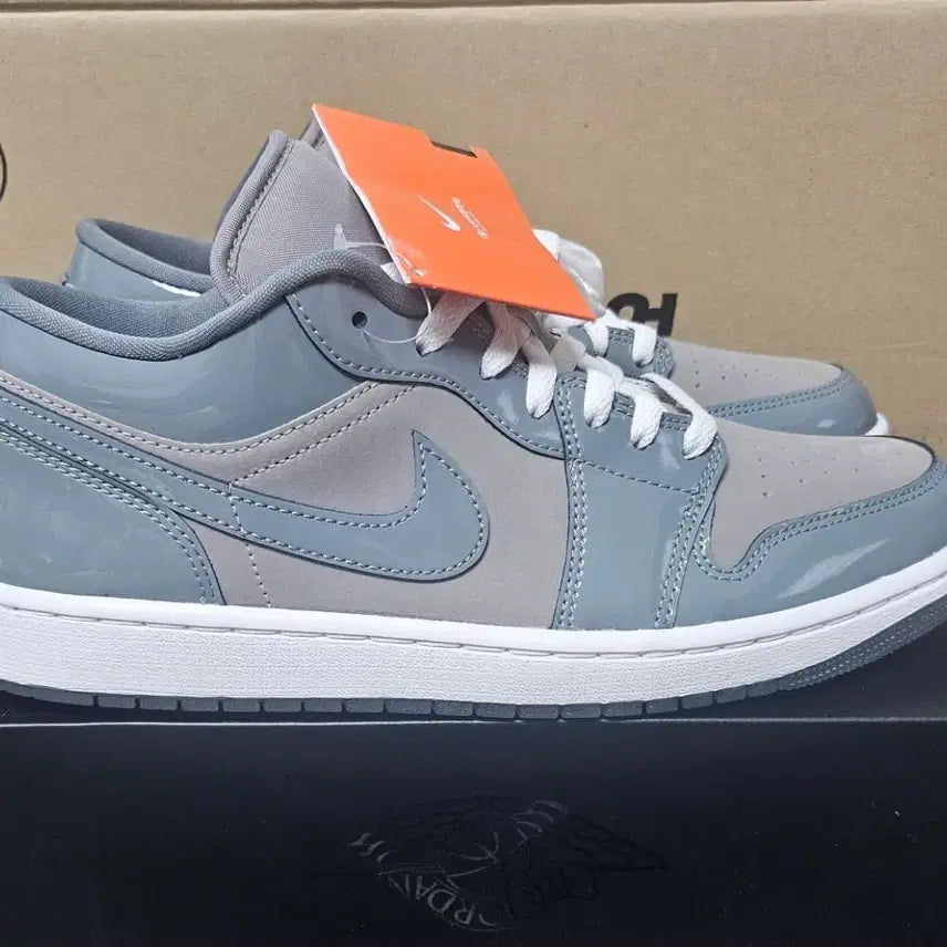 [BUNJANG] Nike Air Jordan 1 Low SE Cool Grey (280mm) / (새상품) 나이키 정품 에어조던1 로우 SE 쿨그레이 280