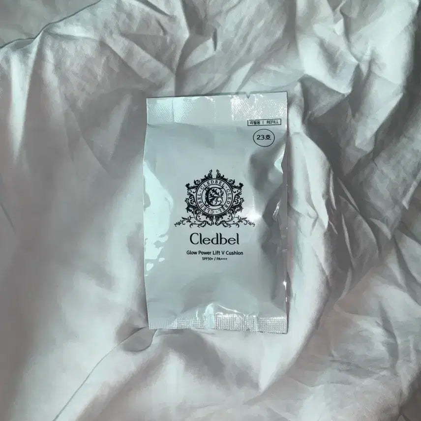 [BUNJANG] Clé de Belle Glow Power Lift V Cushion Refill (Shade 23) / 끌레드벨 글로우 파워 리프트 V 쿠션 23호 리필 팝니다!
