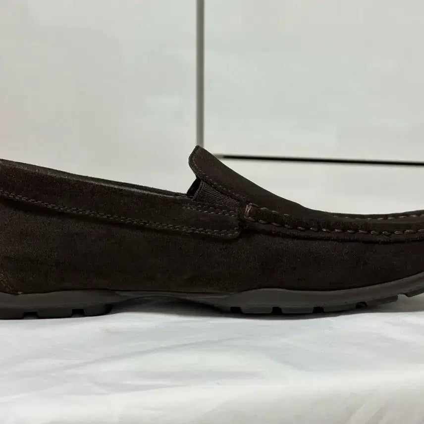 [BUNJANG] GEOX Suede Loafers Size 42 / GEOX스웨이드 로퍼 42