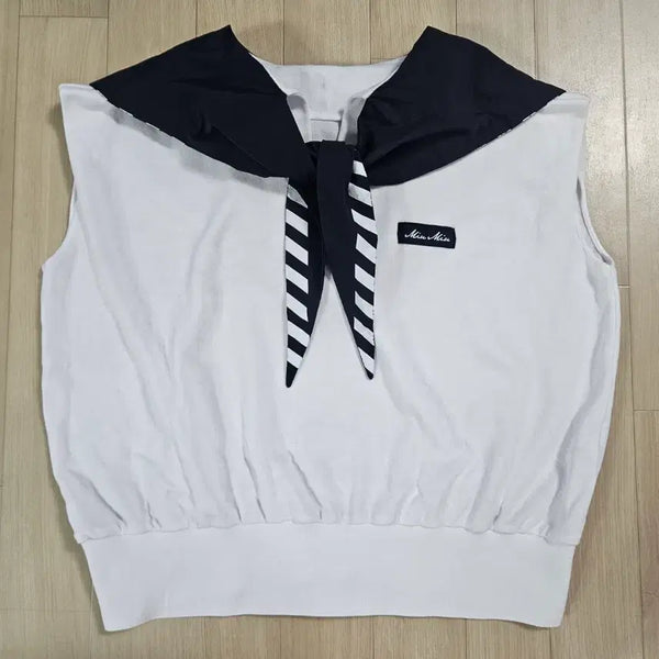 [BUNJANG] Vintage Sailor Collar Sleeveless Hoodie / 빈티지 세일러 카라 민소매 후드티 66