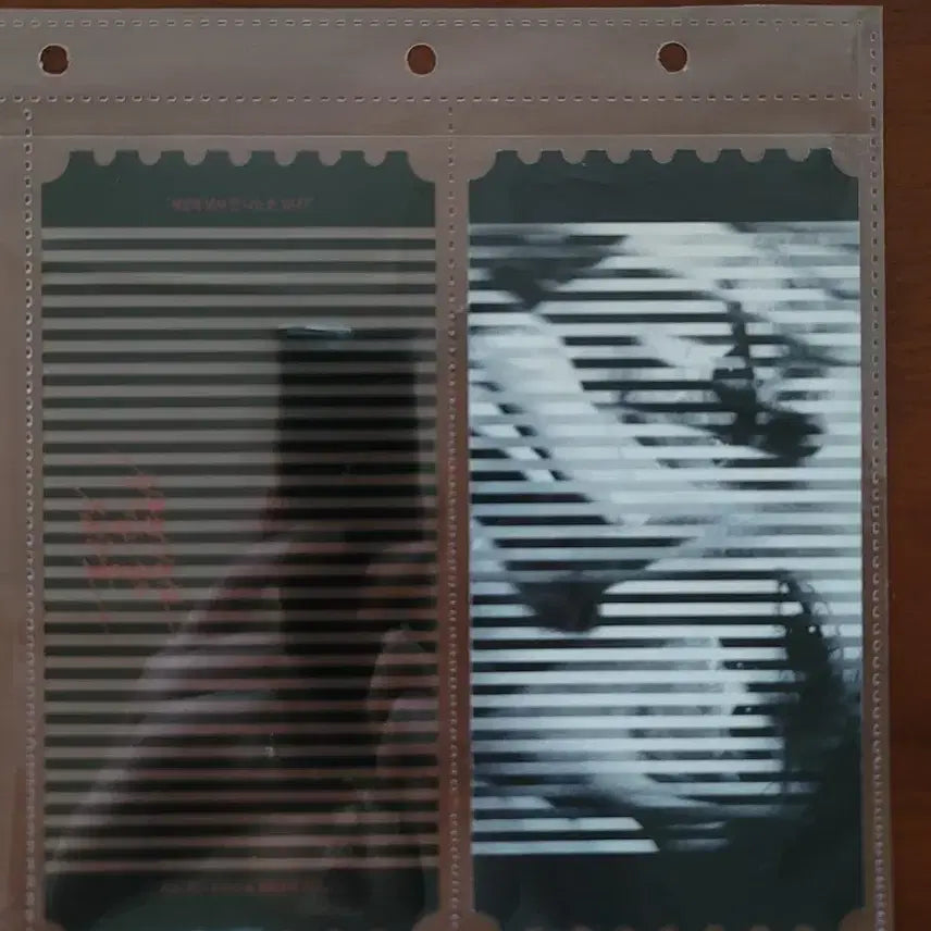 [BUNJANG] The Beast House Original Ticket with Film Cell / 지푸라기라도 잡고 싶은 짐승들 오리지널 티켓 (필름 포함)