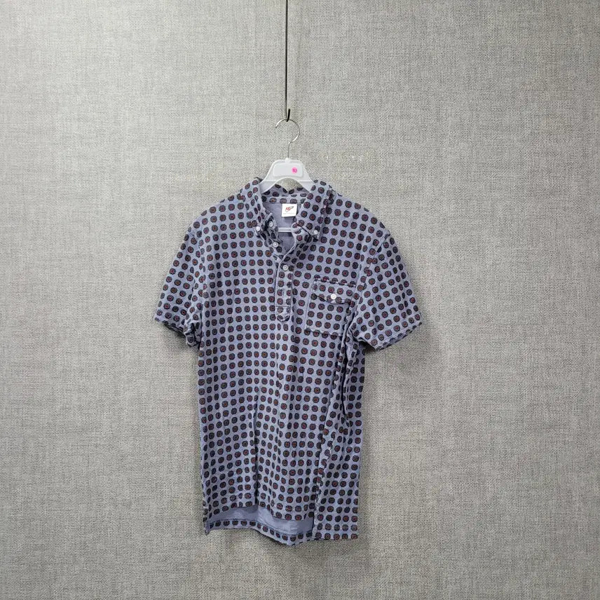 [BUNJANG] Kara Short Sleeve T-Shirt Size 100 / ㄹ163 카라 반팔 100