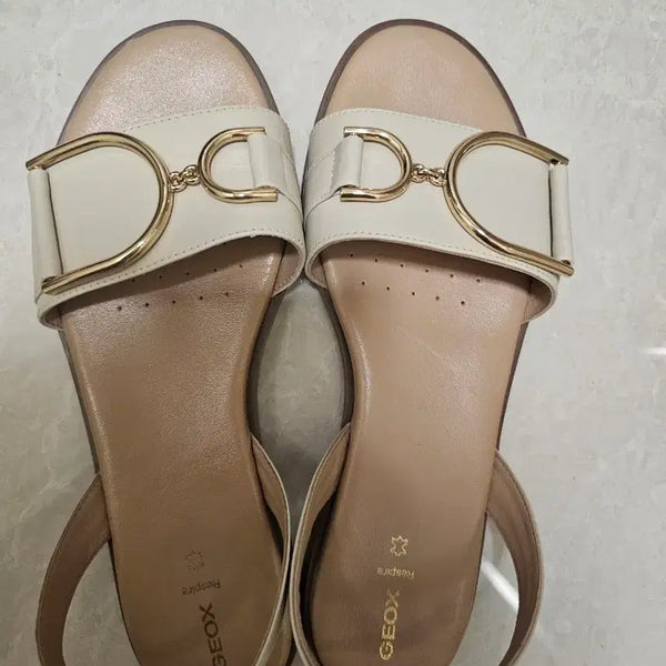 [BUNJANG] Geox Women's Sandals Ivory Gold Detail / 제옥스 여성 샌들 아이보리