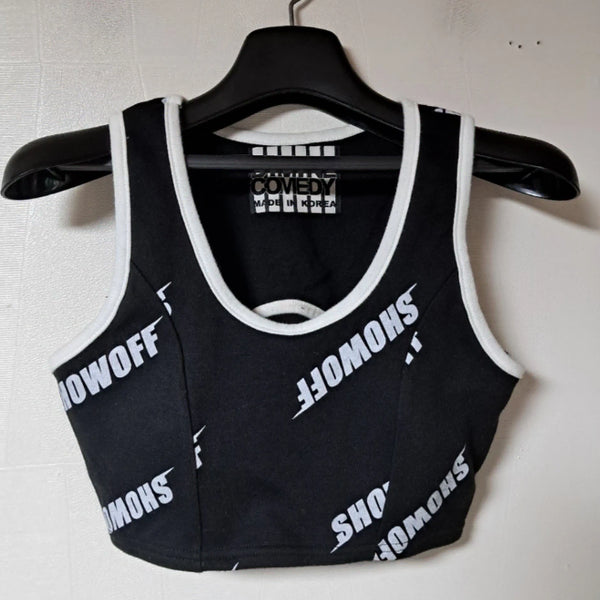 [BUNJANG] DIVINE Cap-Integrated Black Logo Crop Top / 디바인 캡내장 블랙 로고 크롭탑