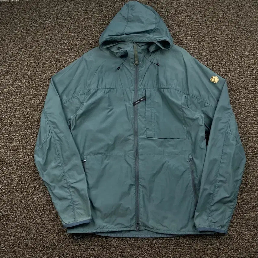[BUNJANG] Fjällräven High Coast Wind Jacket / 피엘라벤 하이 코스트 윈드 자켓