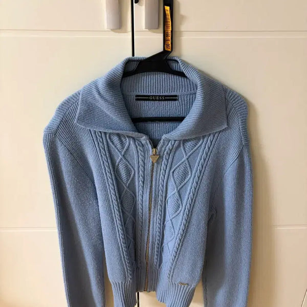 [BUNJANG] Guess Sky Blue Cable Knit Cardigan / [오늘 급처] 게스 하늘색 가디건