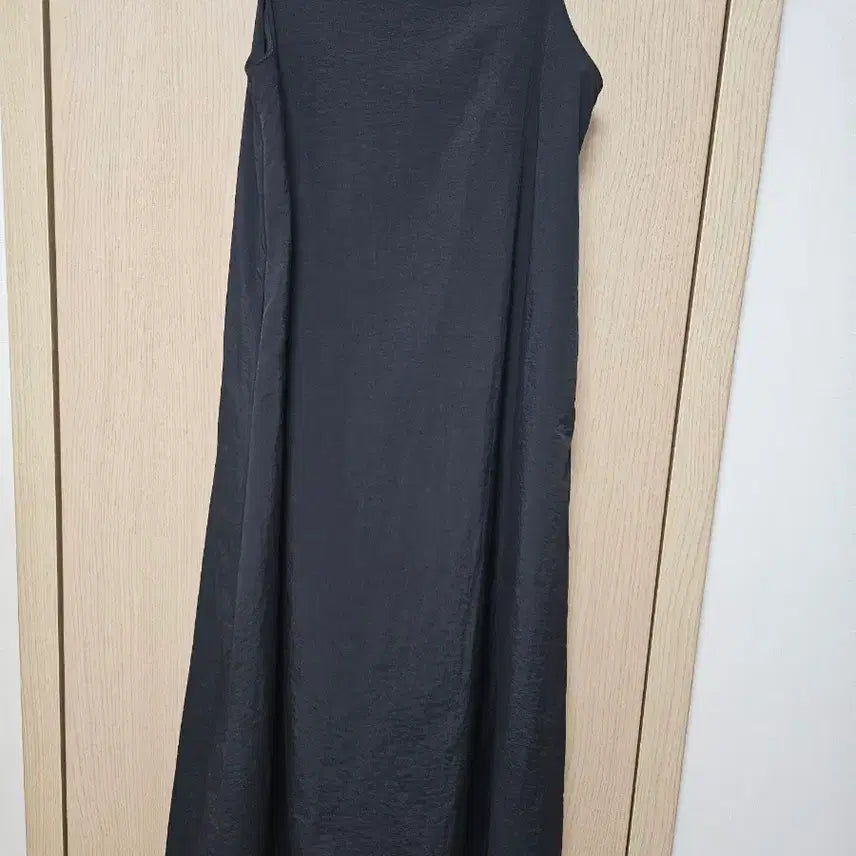 [BUNJANG] Black Sleeveless Maxi Dress / 바스락 원피스 블랙 뷔스티에66