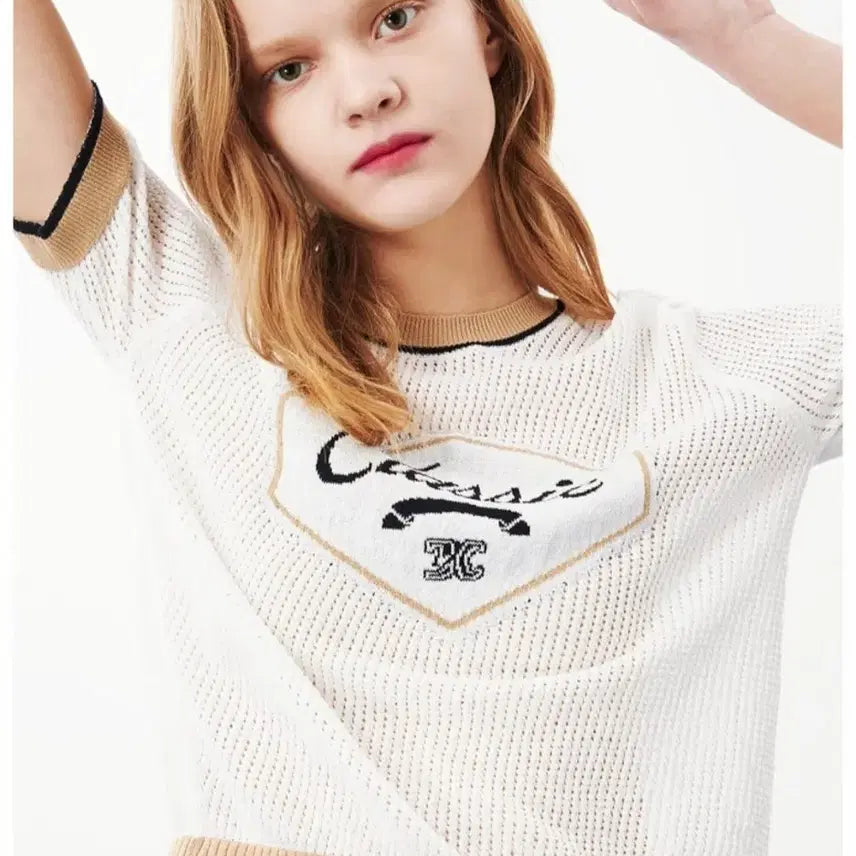 [BUNJANG] Jucce Intarsia Punching Knit Top - Free Size / 주크 인타르시아 펀칭 니트 탑 프리사이즈