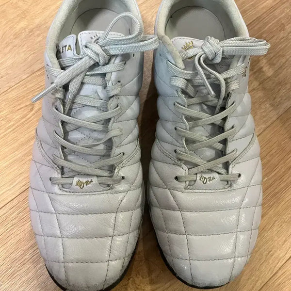 [BUNJANG] Athleta A005 TF Soccer Cleats Size 250 / 아슬레타 A005 TF 250