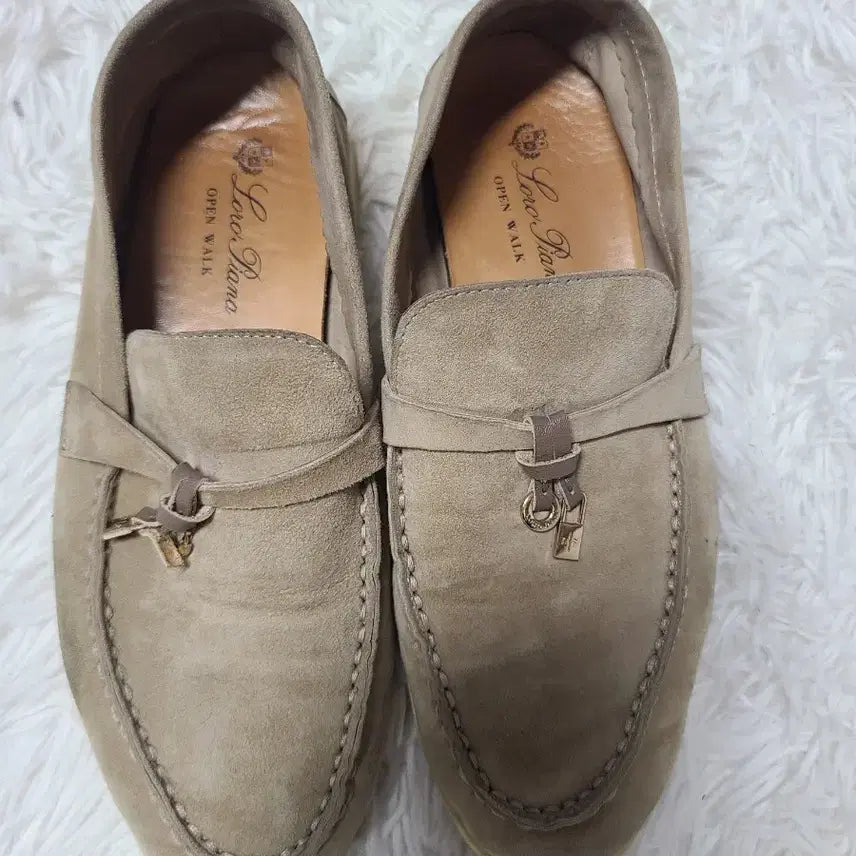 [BUNJANG] Loro Piana Suede Loafers Beige / 로로피아나 스웨이드 로퍼 베이지