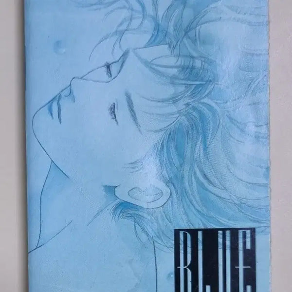 [BUNJANG] Blue OST (Unsealed Cassette Tape) by Lee Eun-hye / 블루 OST (개봉 카세트테이프) 이은혜 작가