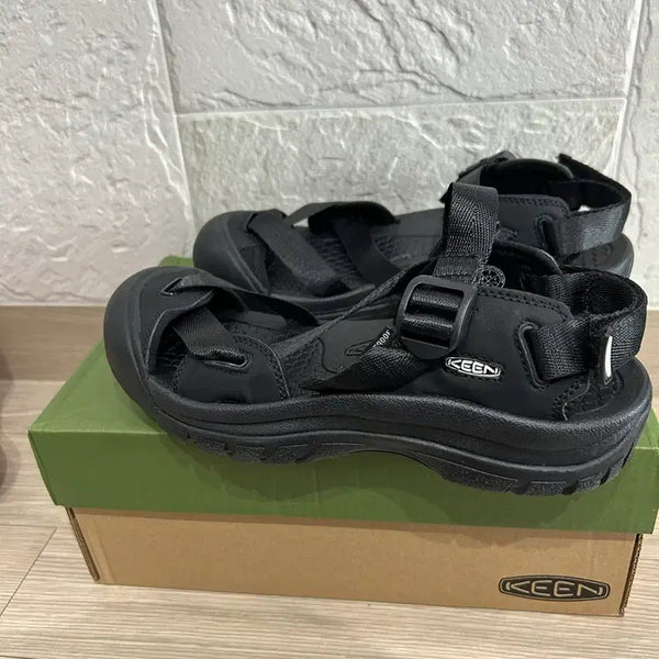 [BUNJANG] 240 Kin Gerapot II Sandals Black/Black / (새상품) 240 킨 제라포트 II 샌들 블랙/블랙