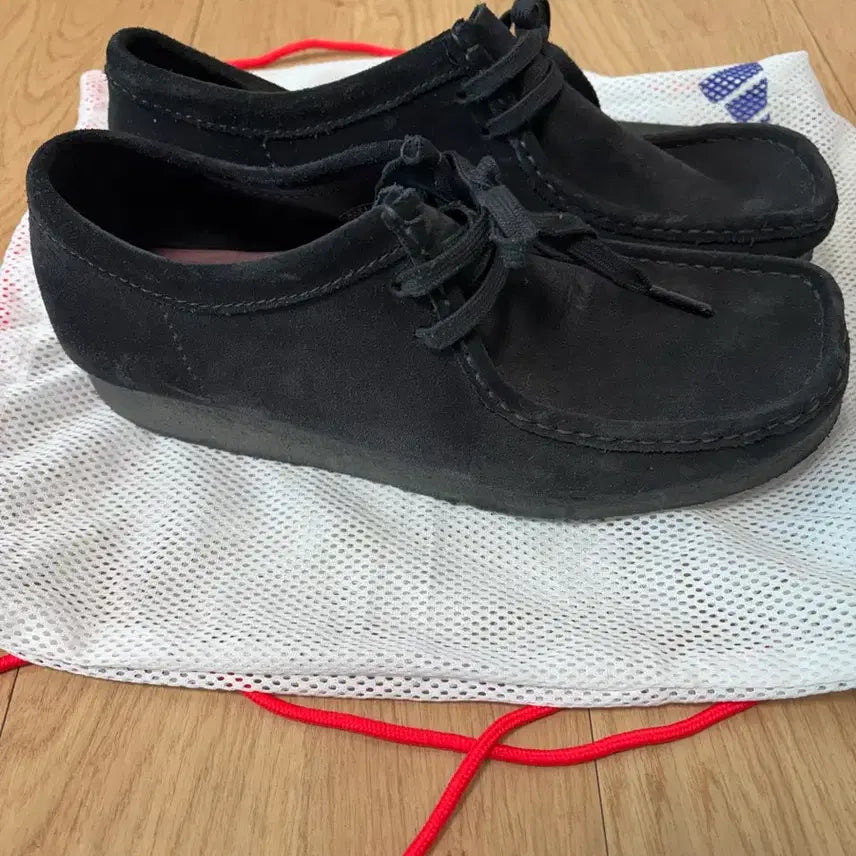 [BUNJANG] Clarks Wallabee Black Suede Shoes / 클락스 월라비 블랙 스웨이드 265