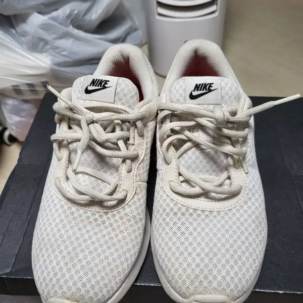 [BUNJANG] Nike Running Shoes 245mm / 나이키 운동화 런닝화 245mm 상태좋음