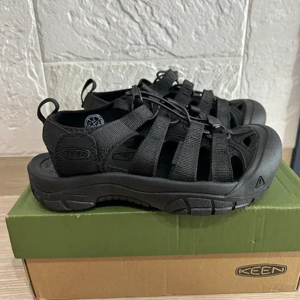 [BUNJANG] Keen Newport H2 Sandals Black / 새상품 235  킨 뉴포트 H2 샌들 블랙
