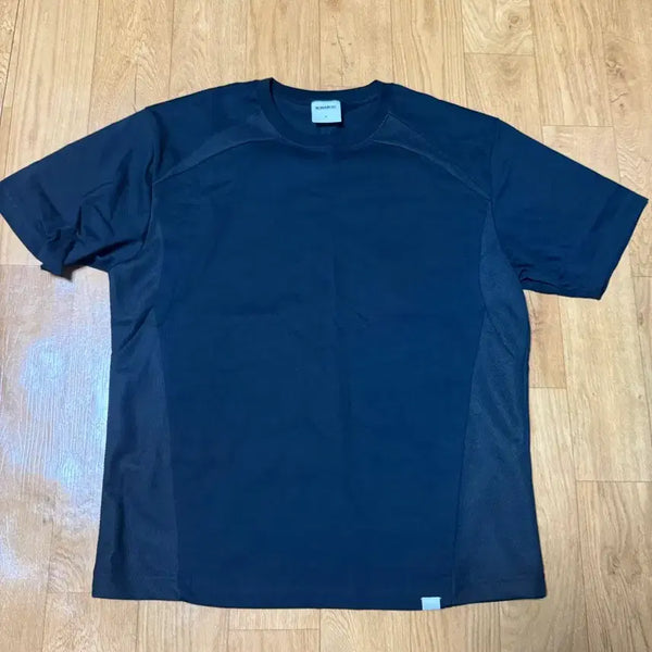 [BUNJANG] No Manual W.B T-Shirt Short Sleeve Black M / 노매뉴얼 W.B 티셔츠 반팔 블랙 M