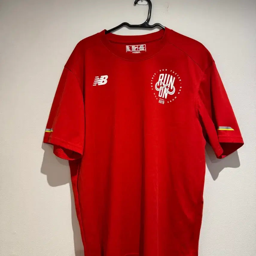 [BUNJANG] New Balance Run On T-Shirt Red / 뉴발란스 런온 반팔티 레드